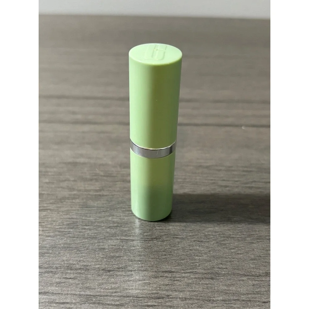 New Clinique Different Lipstick in Shade Raspberry Glace
